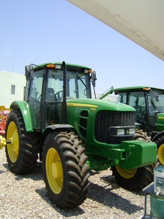 Tractor 7525