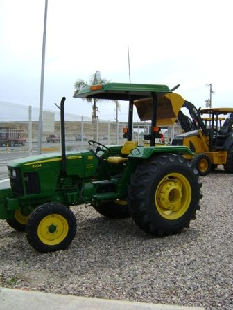 Tractor 5204
